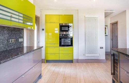 Blackburn Maison | Beeches Cottage