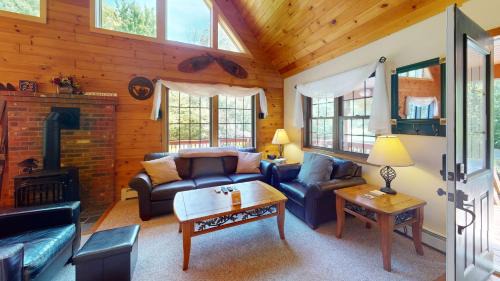 East Haven Rutland County Maison | Beechwood Home Brought to you by GetAway Vacations