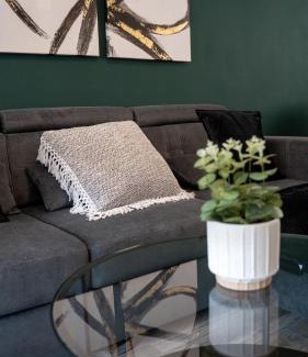 Hamilton Maison | Beechwood House
