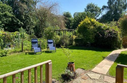 Reepham Maison | Beekeeper's Cabin