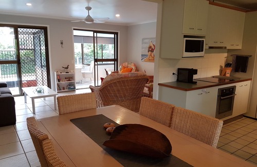 Beerwah Maison | Beerwah House, 3 chambres, piscine, près du zoo d'Australie, Sunshine Coast