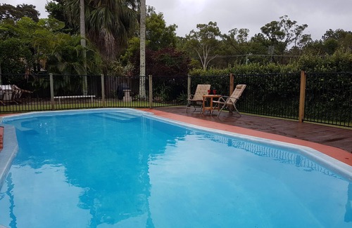 Beerwah Maison | Beerwah House, 3 chambres, piscine, près du zoo d'Australie, Sunshine Coast