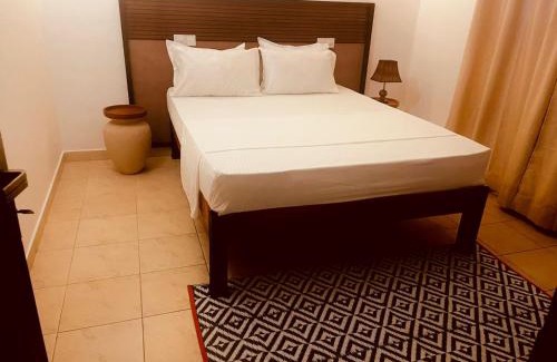 Seeduwa - Katunayake Lit Et Petit-Déjeuner | Bees Airport Hotel