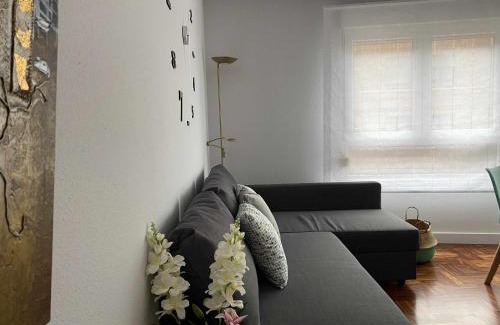 Distrito Llano Appartement | Begoña Centro by FlowHome
