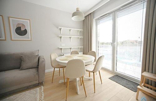 Siedlce Appartement | Beige 3city Apartment with Parking in Gdańsk by Noclegi Renters