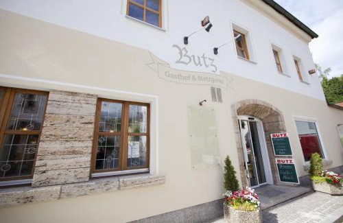 Worth an der Donau Hôtel | "beim Butz"