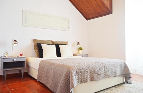 Linda-a-Velha Appartement | Belém Apartment