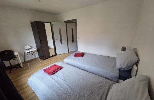 Gosselies Appartement | Bel-étage cosy 2 chambres proche Charleroi-Airport