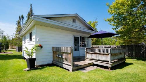 Sauble Beach Hôtel | Bel Air Cottages and Motel