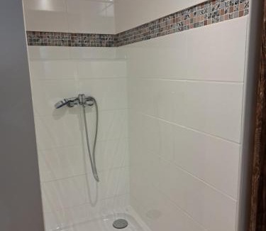 Douzens Appartement | Bel appartement 2/4personnes