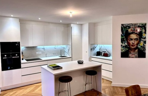 Reims City Centre Appartement | Bel Appartement avec parking au coeur de Reims