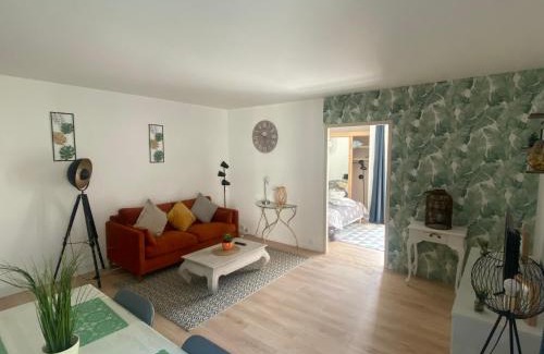 Cote Ouest Ormeaux Appartement | Bel appartement dans résidence avec balcon