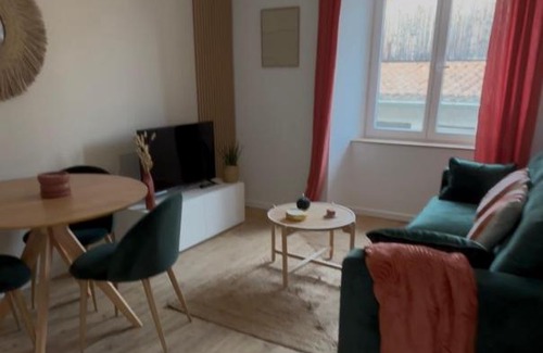 Brantome-en-Perigord Appartement | Bel appartement neuf en plein centre