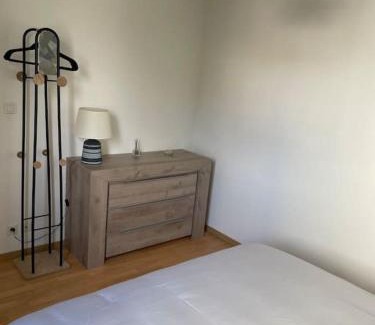 Vesoul Appartement | Bel appartement proche gare - WiFi - parking
