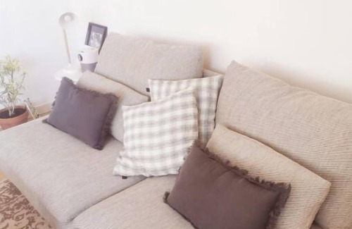 Brequigny Appartement | Bel Appartement Proche Toutes Commodités + Parking