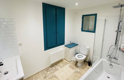 Cadereau Appartement | Bel Appartement T2 Rénové Centre-ville