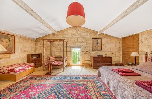 Arveyres Maison | Bel en rouge