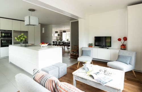 Birdham Maison | Bell Lodge 'AA Five Star' maison près des plages de West / East Wittering pour 12 personnes