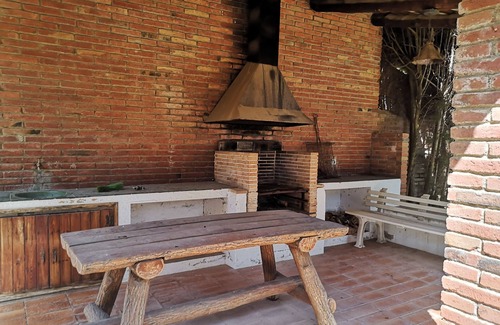 Cabrils Maison | BELL RECÓ - Incroyable jardin avec piscine privée, espace barbecue, à 25 minutes de Barcelone