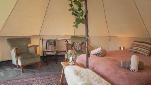 Nederweert-Eind Autre | Bell Tent Deluxe met Hot-tub