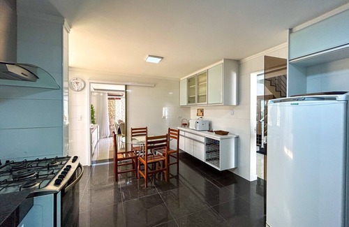 Jardim Centenario Maison | Bella Casa - 250m da Praia - Enseada Guarujá
