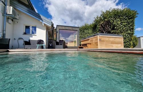 Chandolin-près-Savièse Appartement | Bella Flocon appartements min 2 Nights Special weekly and monthly prices