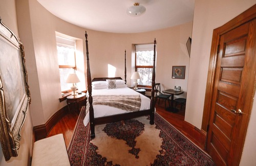 Morden Lit Et Petit-Déjeuner | Bella's Castle