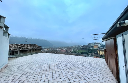 Vertova Appartement | Bellavista apartment in Vertova with breathtaking mountain views