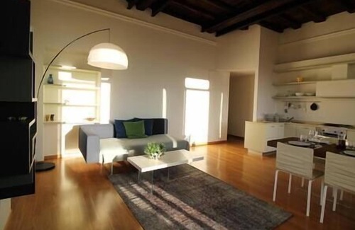Miasino Appartement | Bellavista design beautiful view of Lake OrtaTo complete, una vacanza unica in dimora storica a 10 m