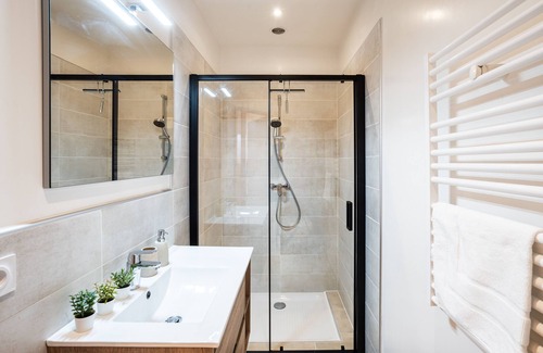 Albertville Appartement | Belle étoile - Private garage and terrace