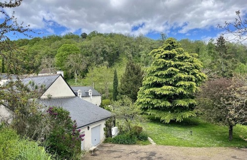 Cravant-les-Coteaux Maison | Belle Demeure au Coeur des Châteaux de la Loire
