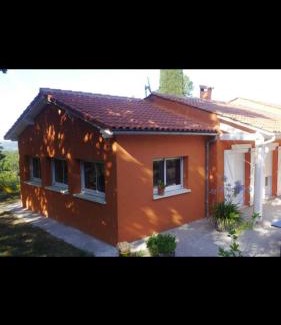 Sainte-Colombe-en-Bruilhois Maison | Belle vue 1076
