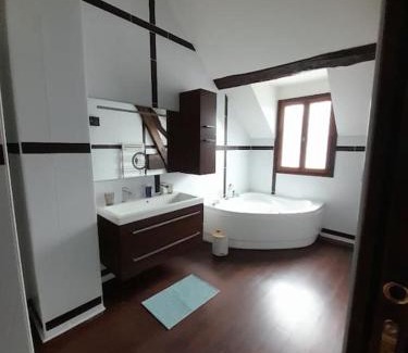 Bazemont Maison | Belle maison du 18e siècle
