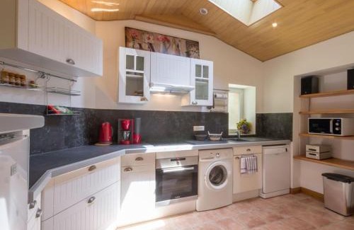 La Haie-Fouassiere Maison | Belle maison rénovée au cœur des vignes entre Nantes et Clisson, jardin privatif, wifi inclus - FR-1-306-799