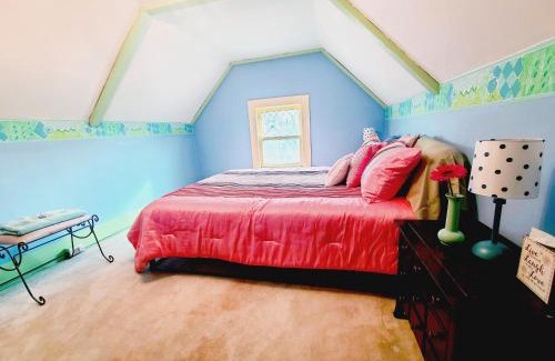 Rockford Maison | BELLE ON HARLEM - Shared Homestay