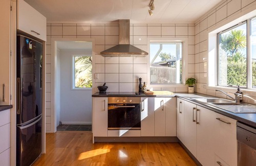 Waiheke Island Maison | Belle View - Stay Waiheke