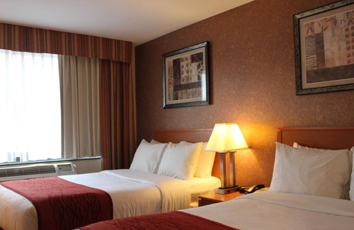 Queens Hôtel | Bellerose Inn