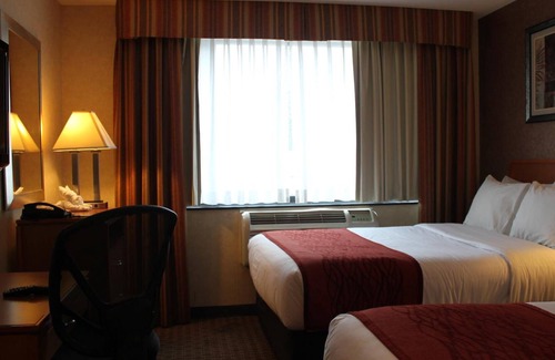 Queens Hôtel | Bellerose Inn