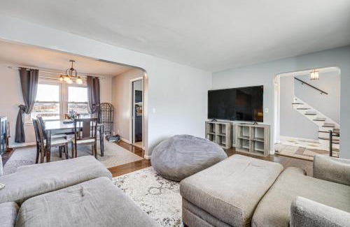 Belleville Maison | Belleville Lake House with Fire Pit and Patio!