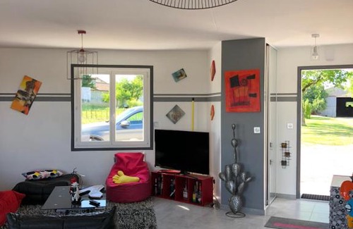 Chateau-l'Eveque Maison | Bellevue au calme avec spa intérieur