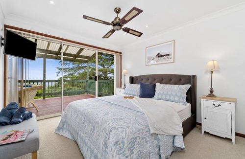 Kurrajong Heights Maison | Bells Rest with a view