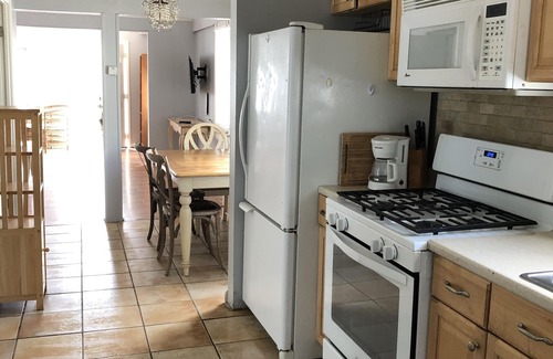 Lake Como Maison | Belmar 3-Bedroom Front House ~ A Block To The Ocean!