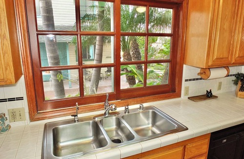 Belmont Heights Maison | Belmont Heights Retreat | Stunning Gardens