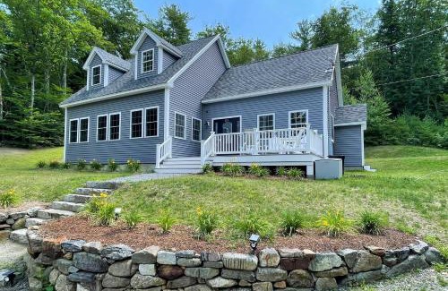 Belmont Maison | Belmont Home with Mtn View, 9 Mi to Gunstock Resort