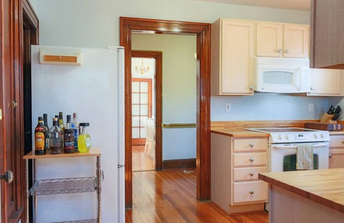 Poncey-Highland Maison | Beltline, marché de Ponce City et promenades en Virginie des Highlands!