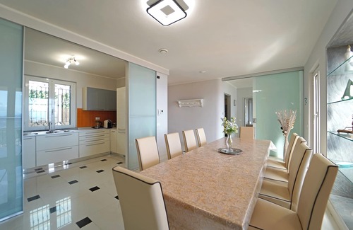 La Spezia Appartement | BELVEDERE Apt 10p by VILLASRETREATS, A/C, Jacuzzi with Seaview, near 5 Terre