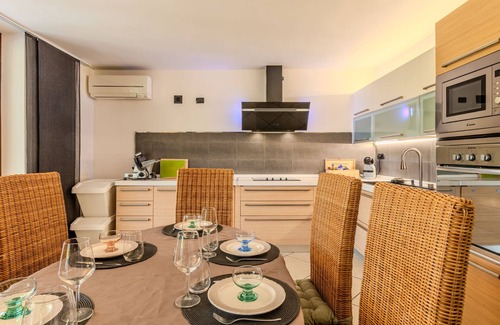 Casnate Con Bernate Appartement | Belvedere by Interhome