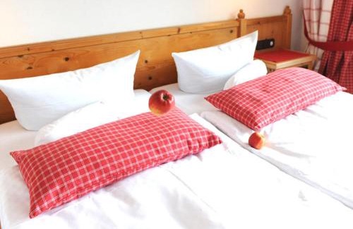 Waldeck Hôtel | BELVEDERE - das BIO HOTEL Garni & SuiteHotel am Edersee ! Unser Geschenk für Sie, auch die GästeCard GrimmHeimat!