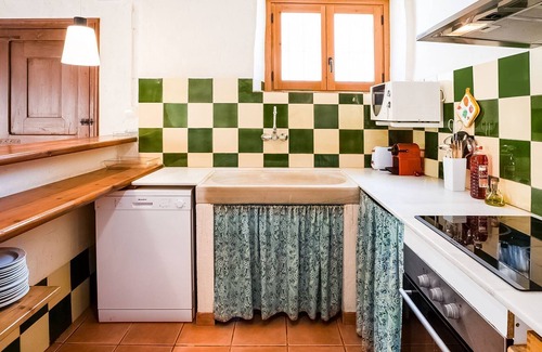 Pira Cottage | Magnifique gîte avec jardin privé à Pira en Catalogne