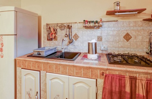 Carbonia Appartement | Belvilla by OYO CASA MELIS